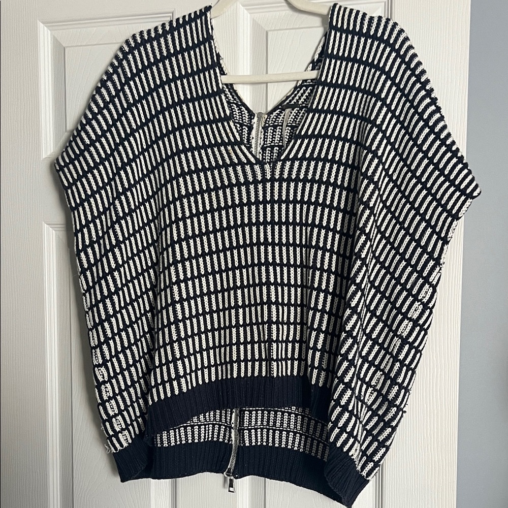Free people oversized Black and White Knit tunic